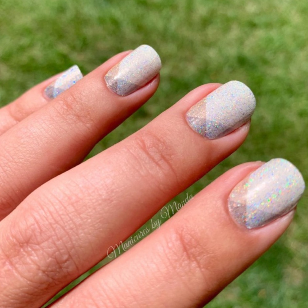 *Retired* Color Street: Holo Your Heart | Beige Tan Gray Neutral Glitter Shimmer